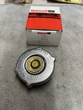 E5tz-8100-a Ford Motorcraft E5tz-8100 Rs62 Oem Radiator Cap Factory 1985-1998 Various