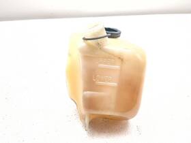 Honda 19101-meg-305 01-09 Vt75dc Shadow Spirit Rear Right Coolant Reserve Tank Gas Fuel Petrol